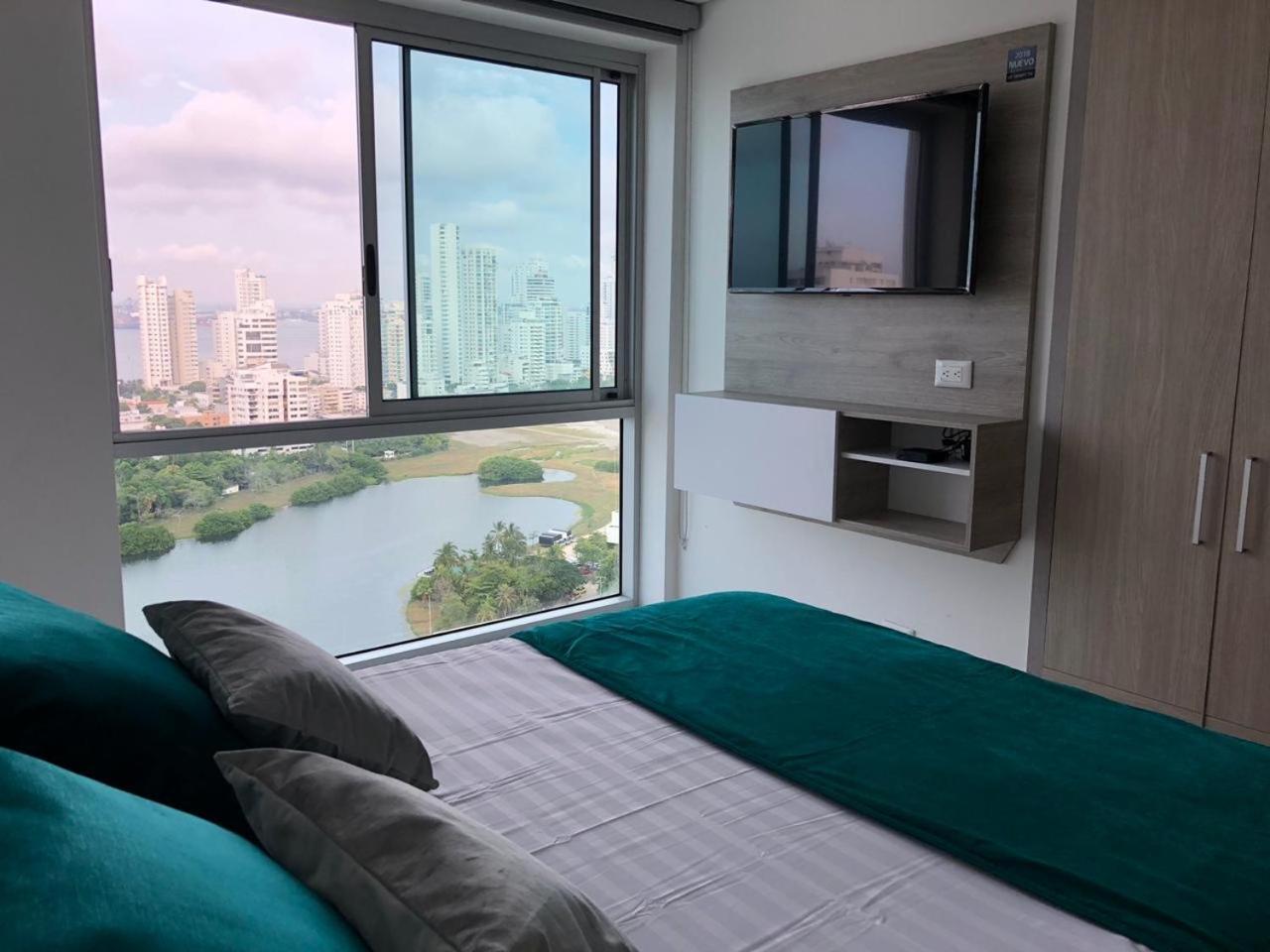 Apartamento frente al mar. Cartagena el Laguito Exterior foto