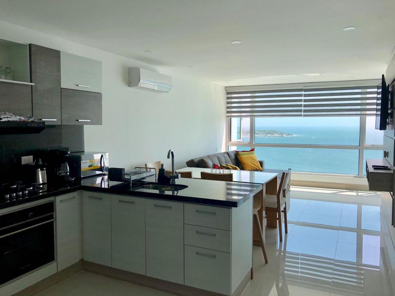 Apartamento frente al mar. Cartagena el Laguito Exterior foto